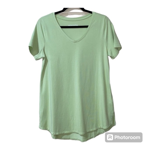 Soft Surroundings Tops - Soft Surroundings Isabel Pima Tunic Tee V-Neck Women's Size Medium.